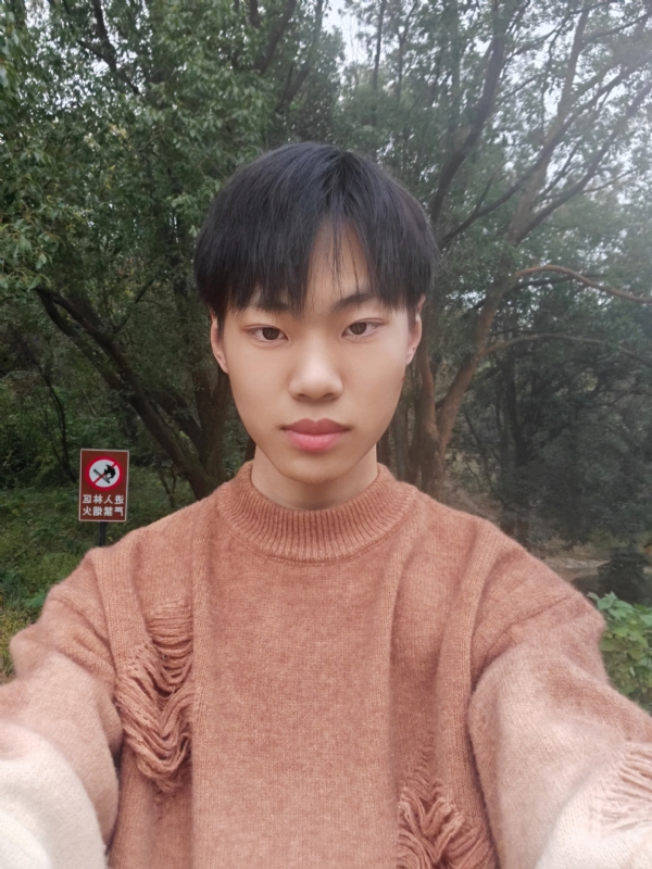 祤辰的第三张照片--石家庄相亲服务中心