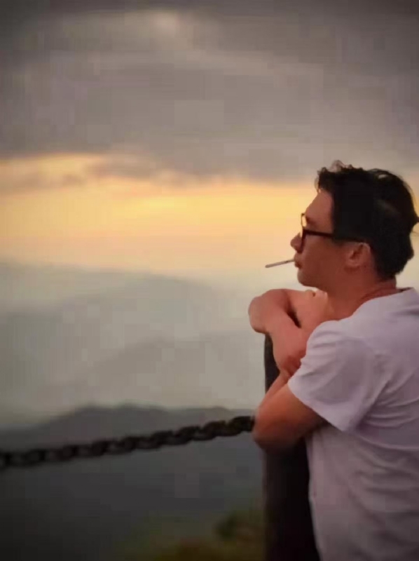 心有山海静而无边的第二张照片--石家庄相亲服务中心